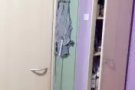 超大九成新3门衣柜甩卖，中间一整面门都是镜子