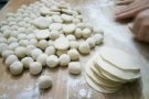 老字号“东北饺子王”，纯手工水饺，全岛mrt免费送货！赶快预定吧！