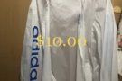 便宜出售一些衣服