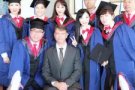 鼓励新加坡工作人士提升自己，无需花费大量时间与金钱就能获得成功！  