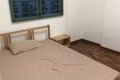 巴耶利峇D出口公寓六分钟，水电网全包，24小时空调可煮2兆光纤，主人房招女搭房