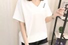超火新款韩版女装T恤??? 存货有限先到先得  .微信kenny1197