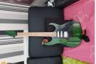 全新电吉他  80SGD