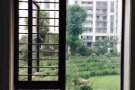维修铝合金门窗，门锁，玻璃，厕所门，打砂玻璃粘纸等，价格便宜，