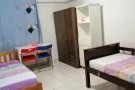 淡滨尼地铁站附近有单间，床位。安静干净整套房子只住合法6人。