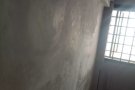 专业刷油漆，处理墙壁天花板发霉，空洞，脱落维修，贴壁纸，壁布，旧家具翻新油漆，