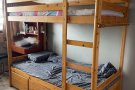 宜家上下铺木床，结实牢固不摇晃，可送货上门安装