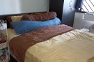 5月头入住的主人房，巴士2个车站到欧南圆地铁站，走路3分钟就有巴士站，非常方便