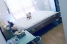 海军部地铁站三分钟主人房出租，有卫生间，日租钟点
