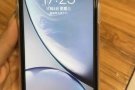 iPhone XR 白色。128GB，双卡双待！