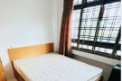 Bukit batok 高层空调房4月4,日$800报地址