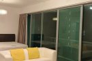 One North/Bouna Vista MRT 可步行到地铁站,请联系中介陈先生+65 97735582 谢谢