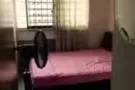 海军部有一间女性房间出租