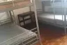 勿落近地铁优质男搭四人间
