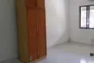 办公室出租。。800