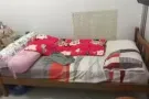 实木单人床