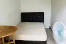 淡滨尼11街有&女/&男搭房，或独立小单间出租:电话:8208-0208