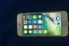 iphone 8金色64gb