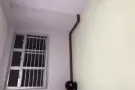 膀鹅普通房出租。