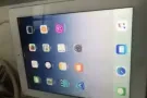 Ipad4 32G 全套配件都在的，260卖  电话86225945