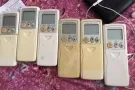 六个原装三菱遥控器便宜出售懂行者进来有需要的前来购买联系电话97736717湖畔