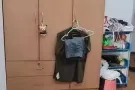 石龙岗地铁站有一个橱柜40块