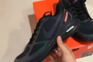 出售一批库存运动鞋，耐克，现货