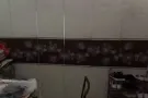 搬家甩卖质量好的上下铺铁床和屏风！