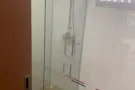 专业安装厕所玻璃门