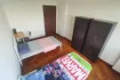 兀里地铁站 大型公寓出租 带泳池健身房 可住两人 提供全套家具 无中介费 可煮