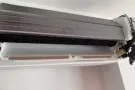 专业维修冷气、闪灯、不冷、漏氟、加制冷剂、更换管道、新旧空调安装、回收二手空调
