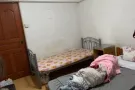 劳民达地铁站附近大牌466HDB 400$一个床位