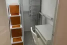 蔡厝港公寓小房出租，靠近keat hong 轻轨站，没有空调，有网络