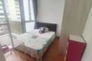 带独立阳台普通房，阿裕尼正地铁口，环境整洁