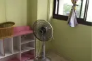 先驱普通房，男生优先，5分钟步行地铁站