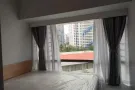 近大巴窑布莱德地铁站公寓Trevista普通间出租，随时可入住
