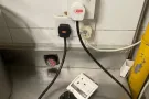 专业维修家用商用开关插座灯具，热水器