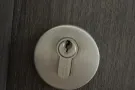 专业开锁/换锁/保险箱/开车门/信箱服务