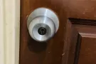 开，换锁