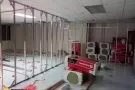 专业室内装修粉刷：油漆，做隔间，墙面补平，修补墙体起皮脱落，维修墙体开裂，天花板厕所发霉，整间房屋刮腻子找平，安装各种灯