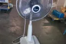 调节风扇
