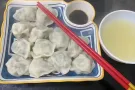 新加坡食品厂水饺超底价批发送货到楼下25新币3公斤150粒左右40新币5公斤250粒左右