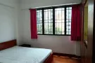 出租：主人房/普通房公寓 Pinevaie)~Tampines ST 73 （UWC国际学校对面）
