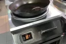 专业维修： 各种厨房设备,桌面火锅，工厂电力机械设备，电脑维修