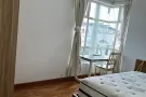 Toa PayohMRT附近公寓有普通房出租，马上可以入住，不可以煮饭，提供MOM本屋地址