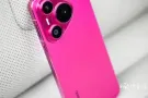 全新未拆封，Huawei手机Pura70，未激活1年保修，运行内存12gb，储存256g。可以帮忙下载谷歌商店和应用。