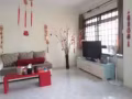 友诺士Ubi Jalan Tenaga HDB 高层大普通房$800 只限女生