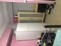 三八旺大牌316普通房一床位找搭房女生，有冷氣單人床高層通風近地鐵3分鐘