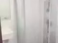 新裝修私人住宅，靠近地鐵站好房出租，歡迎專業人士或學生加入