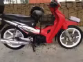出售 摩托車 一輛 honda wave 125cc 售價$4800